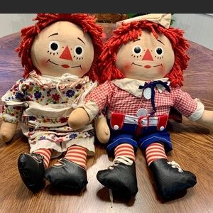 Vintage 1960’s knickerbocker Raggedy Ann and Andy